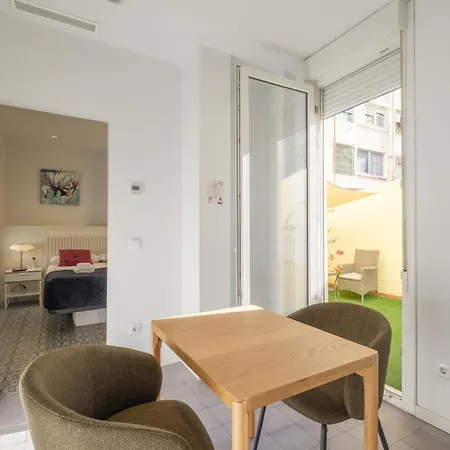 Gorgeous With A Large Private Terrace Apart Otel 4*
